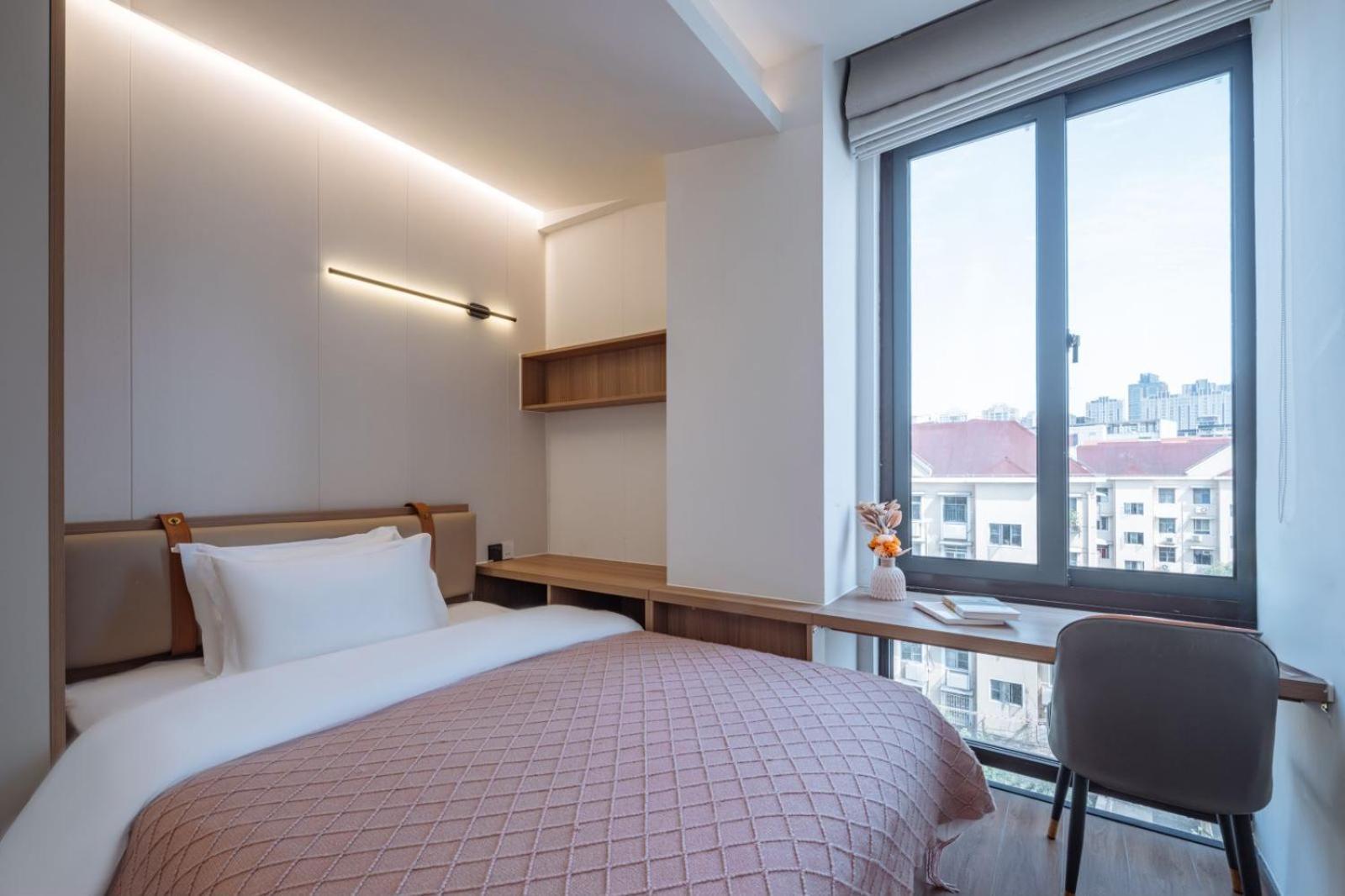 Ketangjian Hotel - Shanghai Railway Station Baoshan Road Subway Station 외부 사진